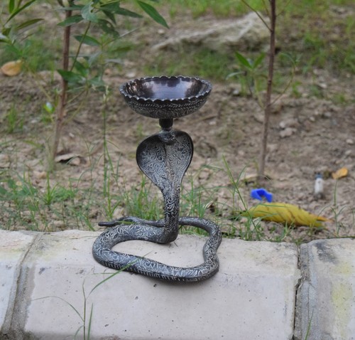 Snake idol with oil lamp - lamp, diya